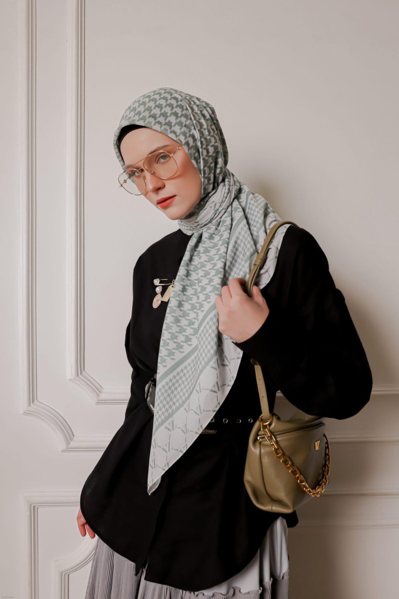 New Chafiye Scarf Smoke Green - Image 3