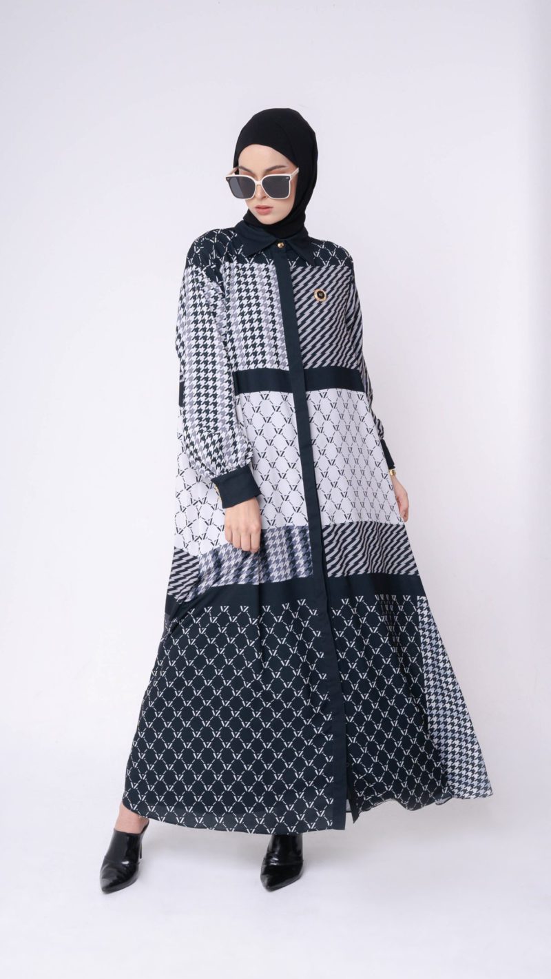 New Rumaisha Dress Black - Image 2