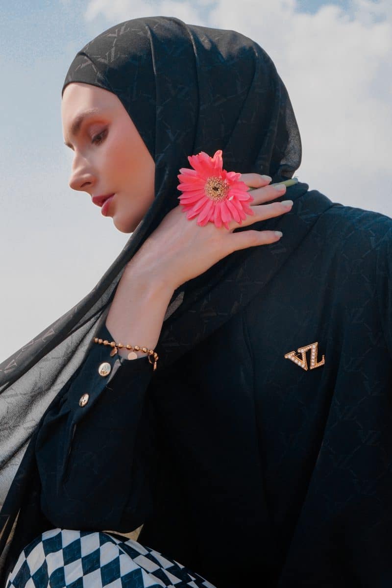 VZ Signature Embossed Pashmina - Black - Image 2