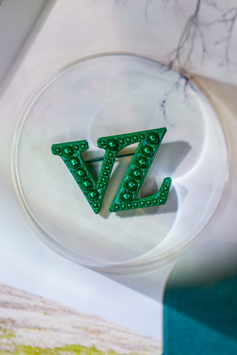 VZ Gleam Brooch - Jolly Green - Image 3