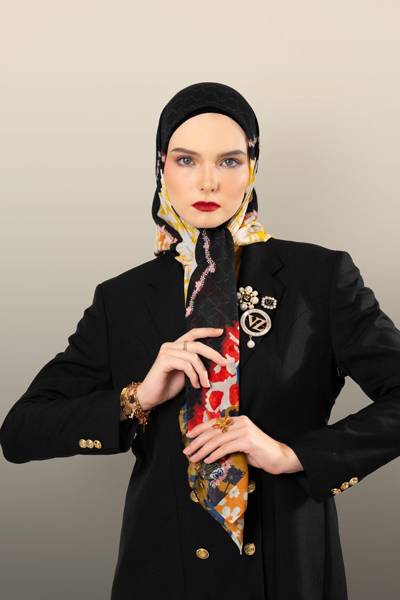 VZ Opulence Scarf - Black