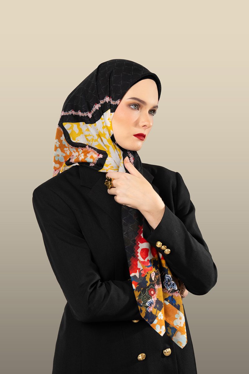 VZ Opulence Scarf - Black - Image 3