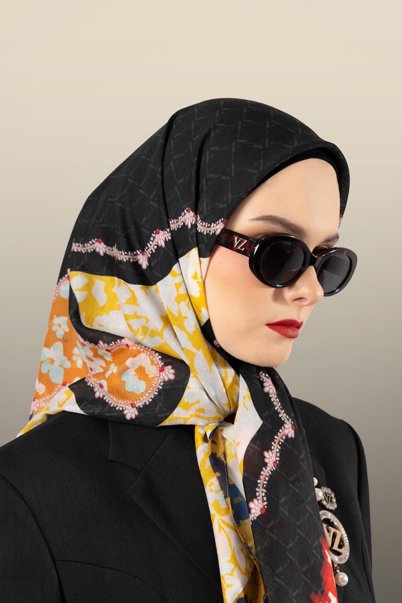 VZ Opulence Scarf - Black - Image 4