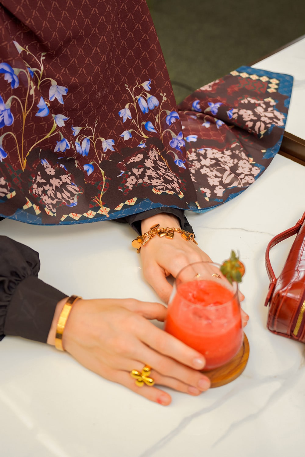 VZ Fiori Pashmina - Brown - Image 7