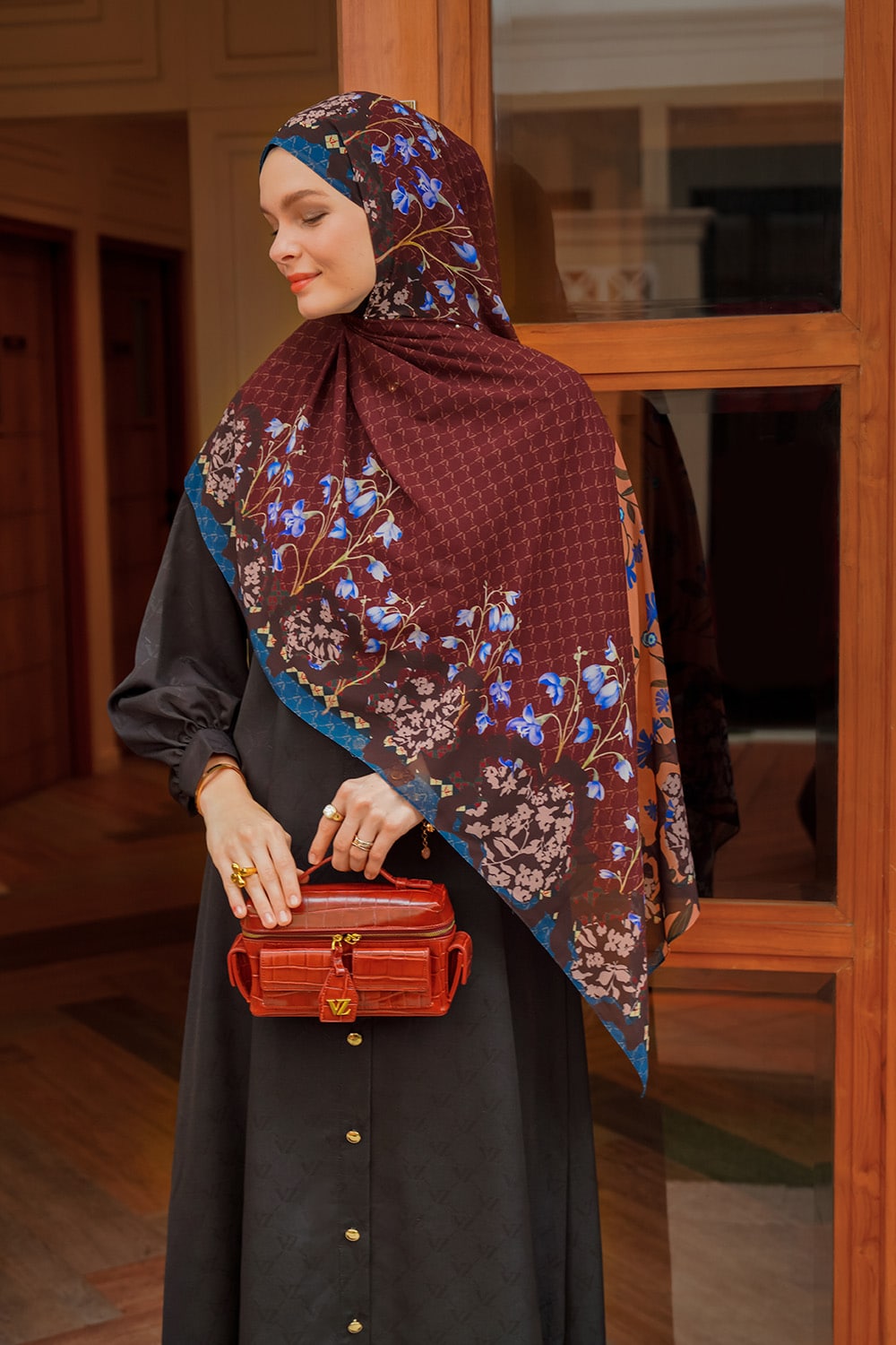 VZ Fiori Pashmina - Brown - Image 4