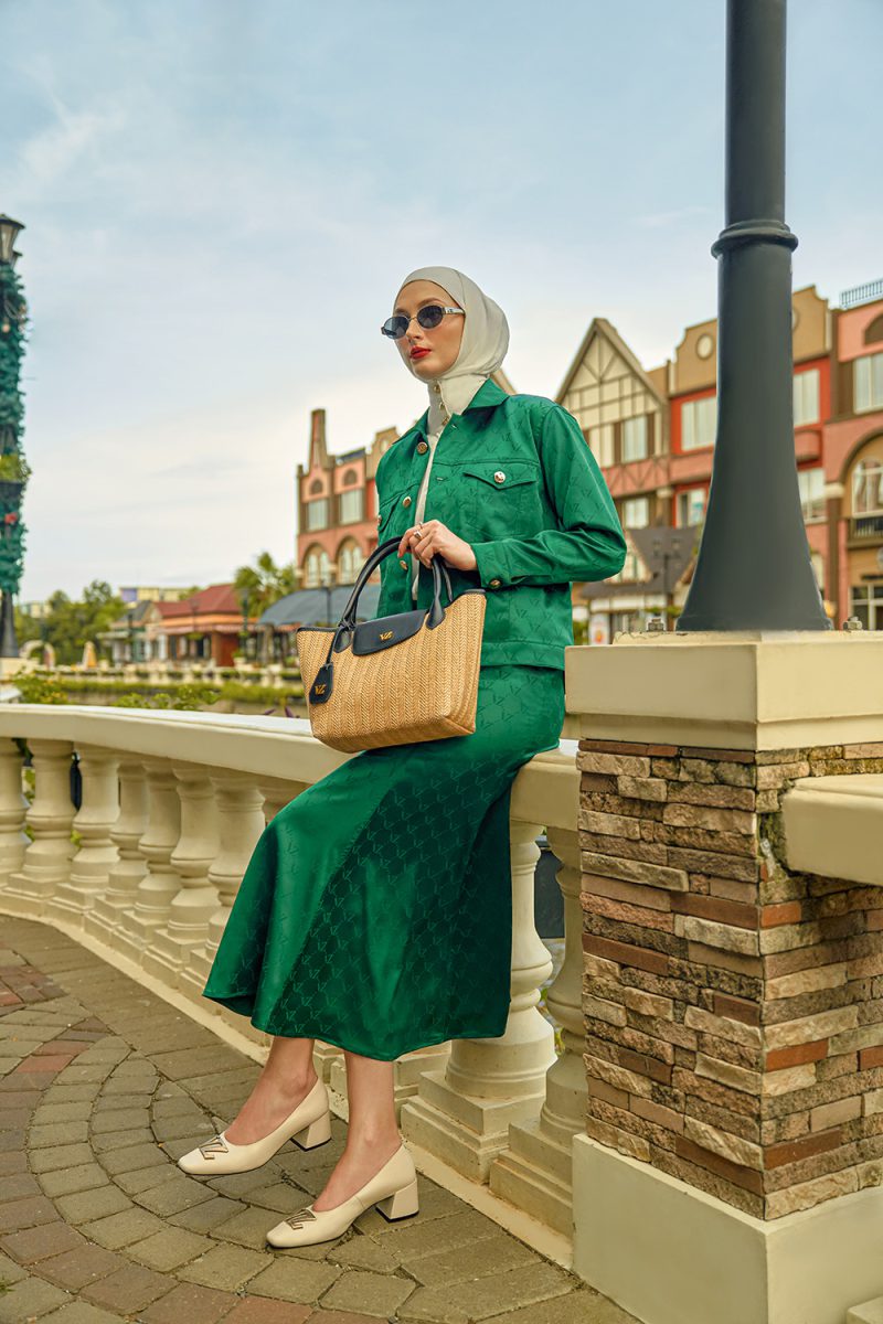 VZ Neoma Set - Emerald - Image 4
