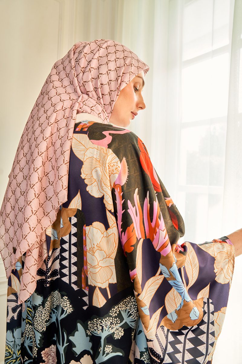 VZ Serafie Kaftan - Seaweed - Image 6