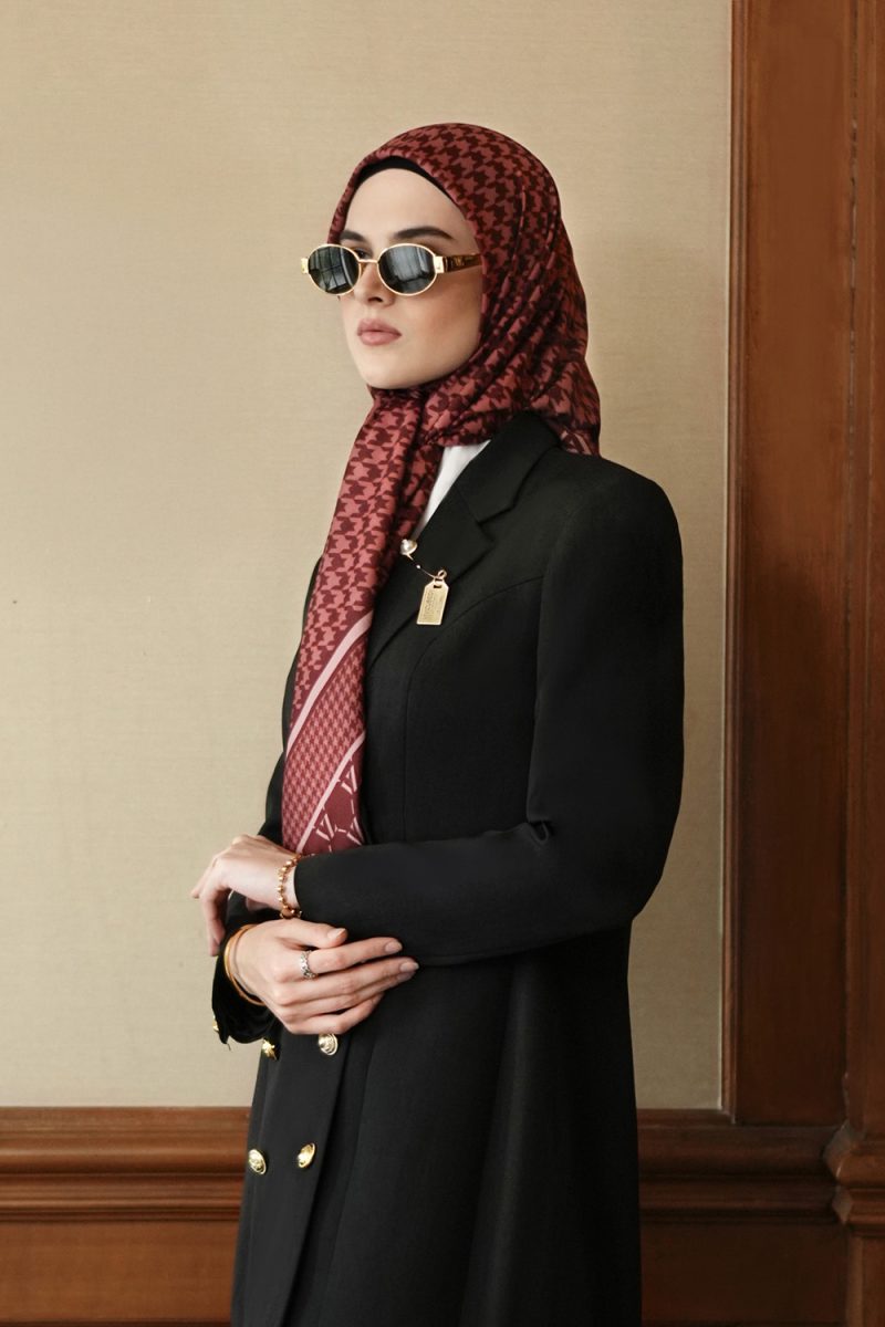 VZ Rufayya Scarf - Marlot - Image 5