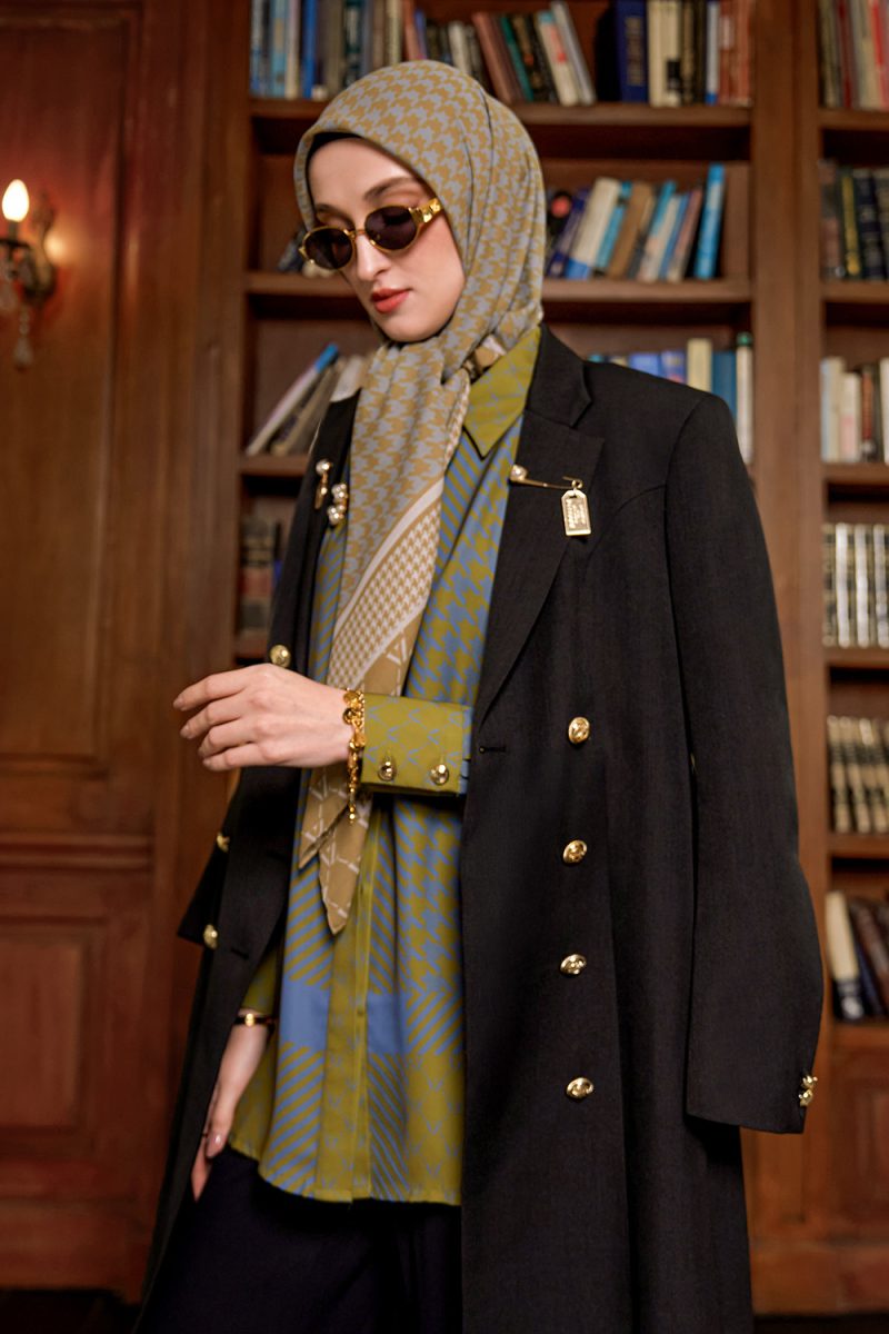 VZ Rufayya Scarf - Olive - Image 4
