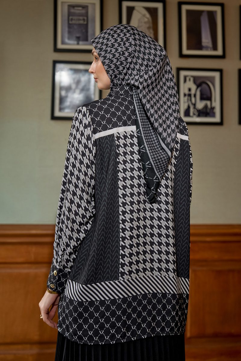 VZ Rufayya Top - Black - Image 2