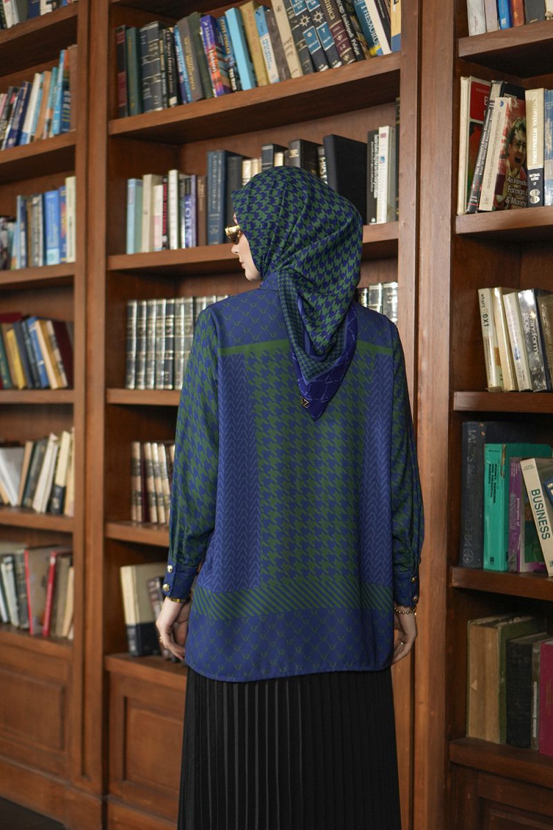 VZ Rufayya Top - Cosmic Blue - Image 2