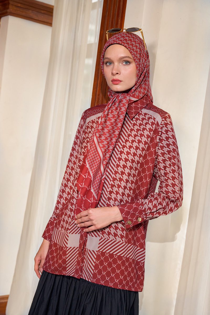 VZ Rufayya Top - Deep Maroon