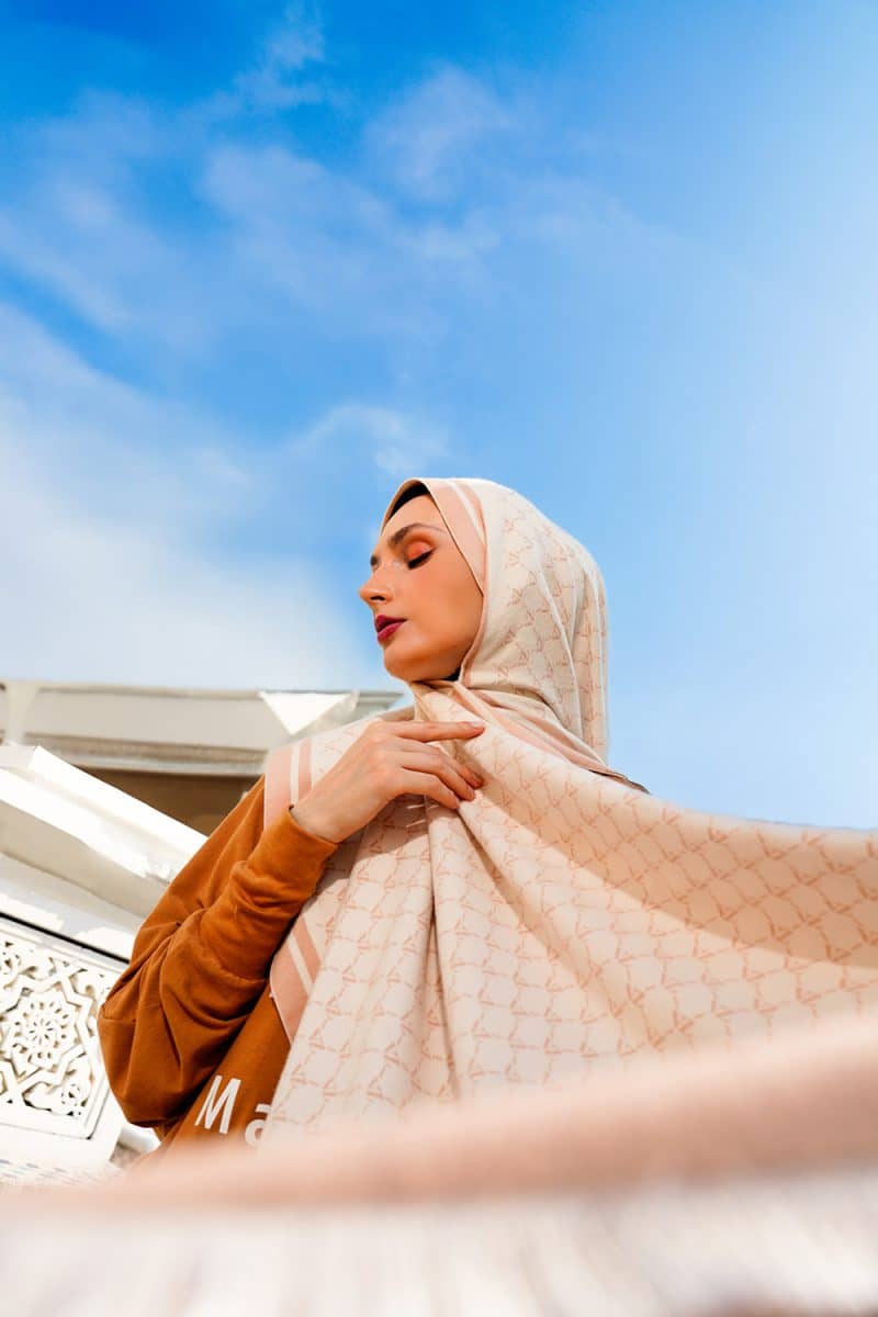 VZ Monogram Long Shawl - Amberlight - Image 5