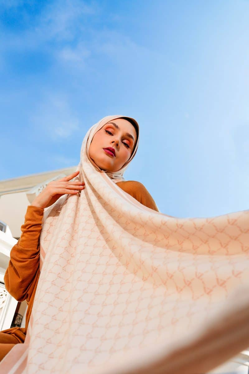VZ Monogram Long Shawl - Amberlight - Image 4