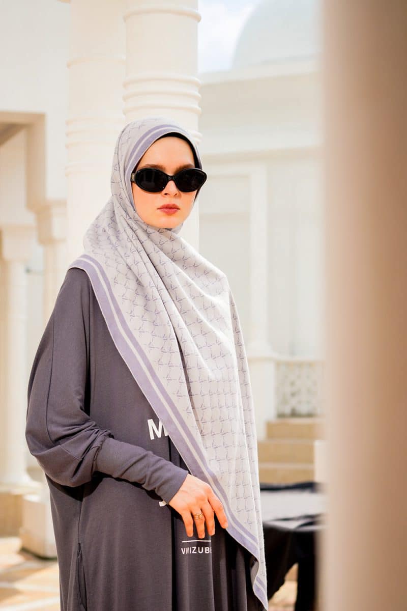 VZ Monogram Long Shawl - Frost Grey - Image 2