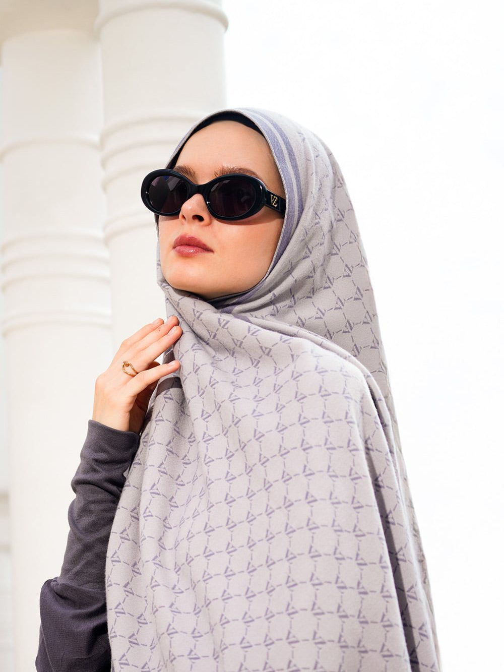 VZ Monogram Long Shawl - Frost Grey