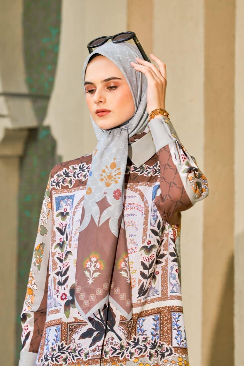 VZ Seralya Scarf - Sage Green - Image 5