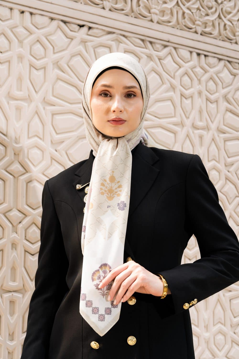 VZ Seralya Scarf - Cream Cheese