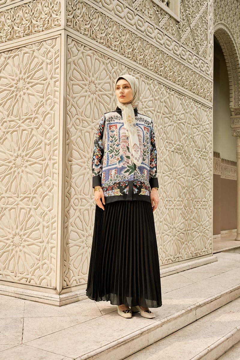 VZ Seralya Top - Black Autumn - Image 2