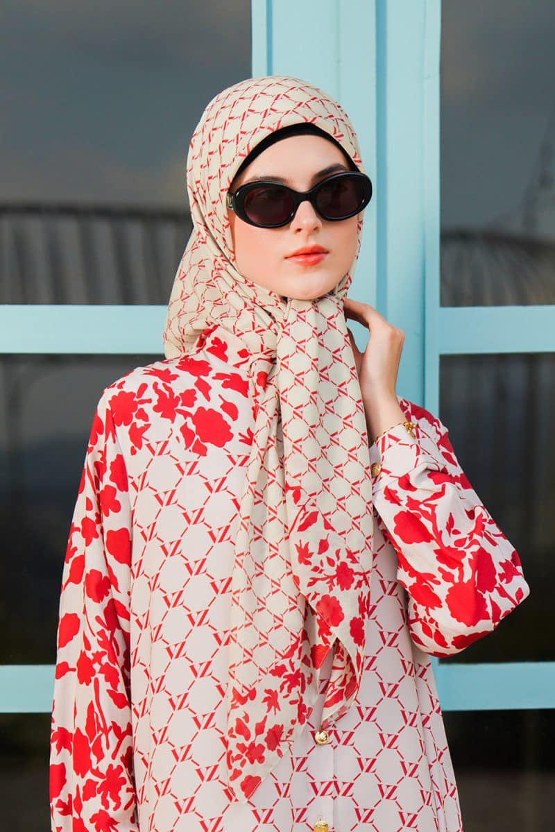 VZ Avaia Scarf - Cream - Image 5