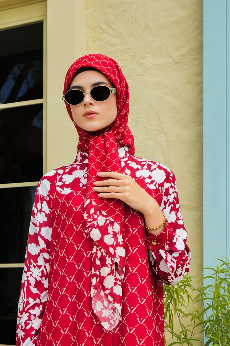 VZ Avaia Scarf - Maroon - Image 6