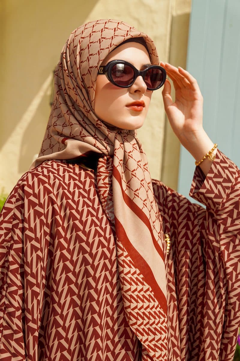 Monogram Scarf 3.0 - Cream-Maroon