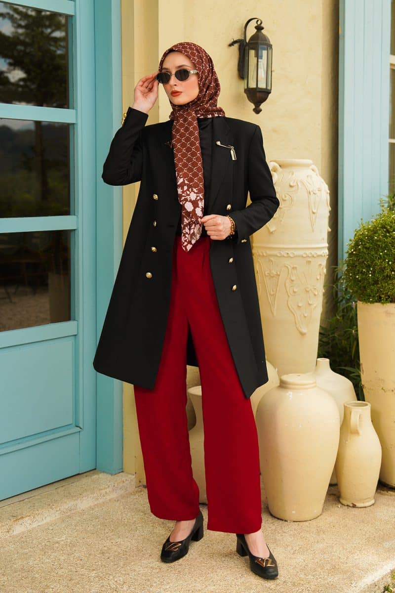 VZ Signature Embossed Pants - Red - Image 4