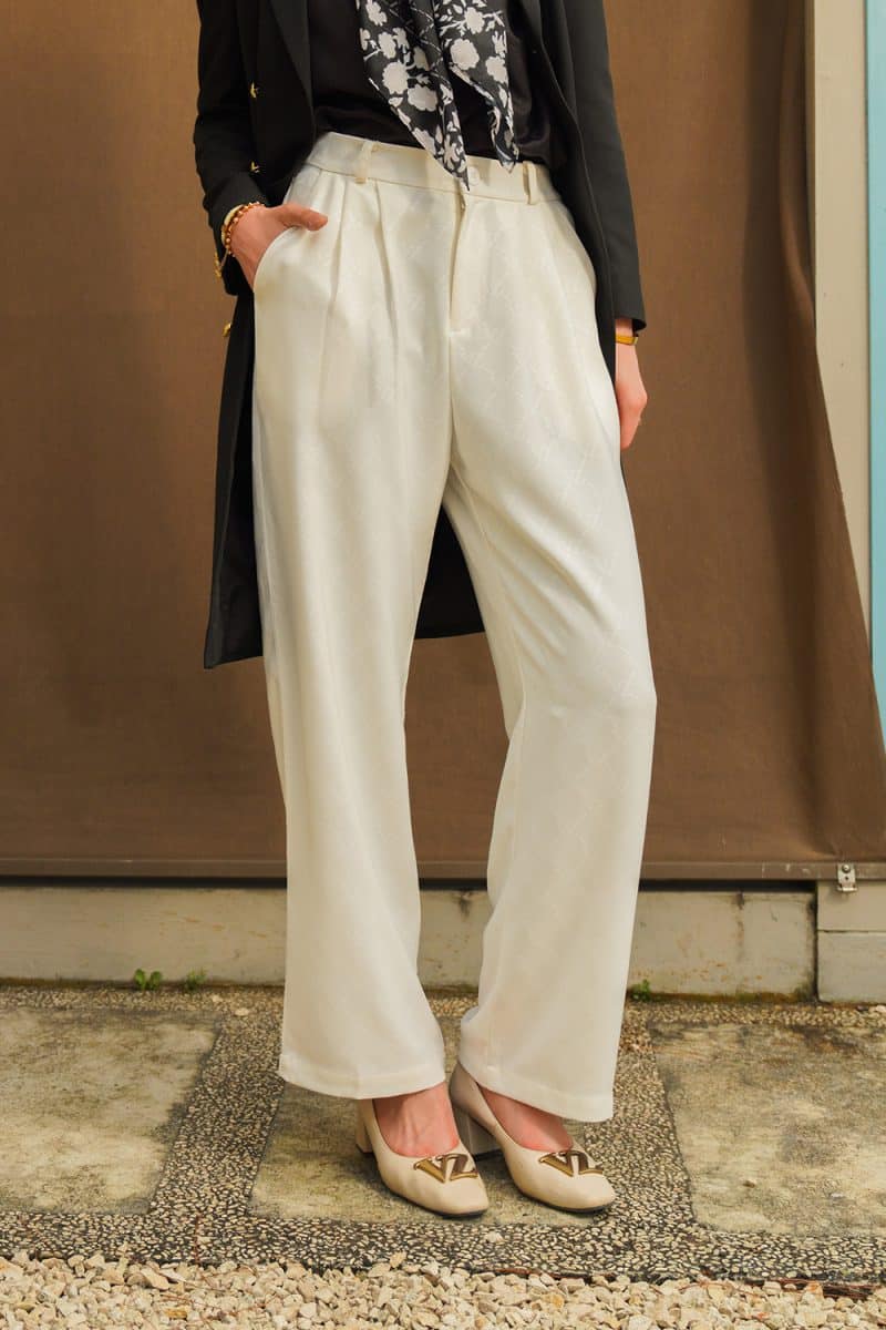 VZ Signature Embossed Pants - Broken White - Image 2