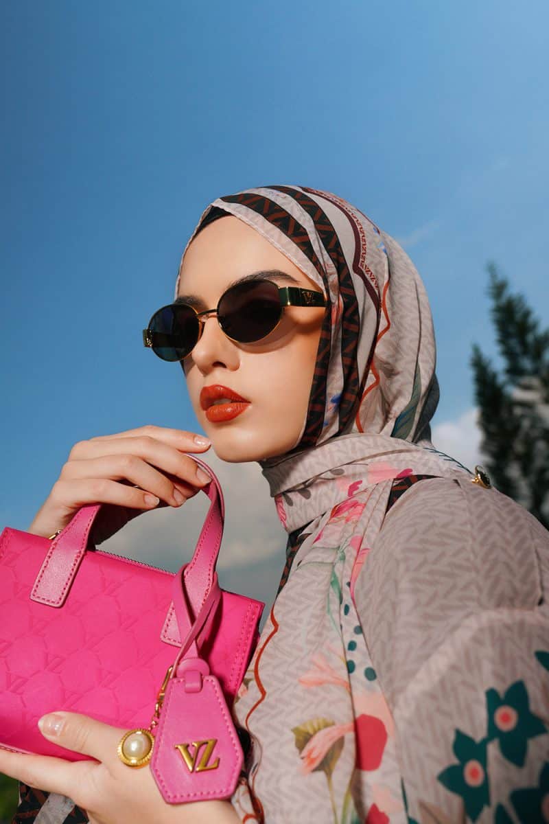 VZ Caeloura Pashmina - Sandshell - Image 2