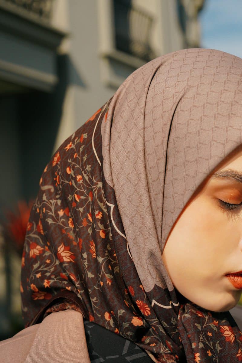 VZ Lysoura Scarf - Chesnut - Image 8
