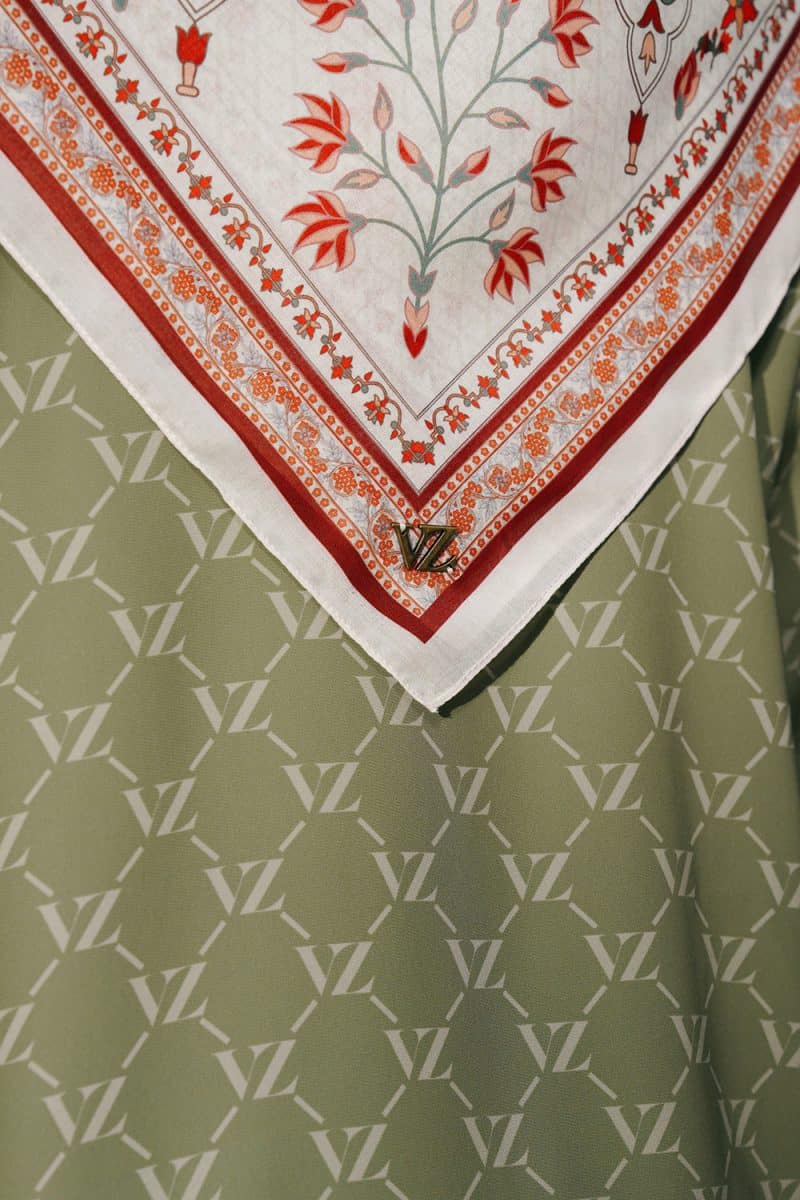 VZ Lysoura Scarf - Cream - Image 3