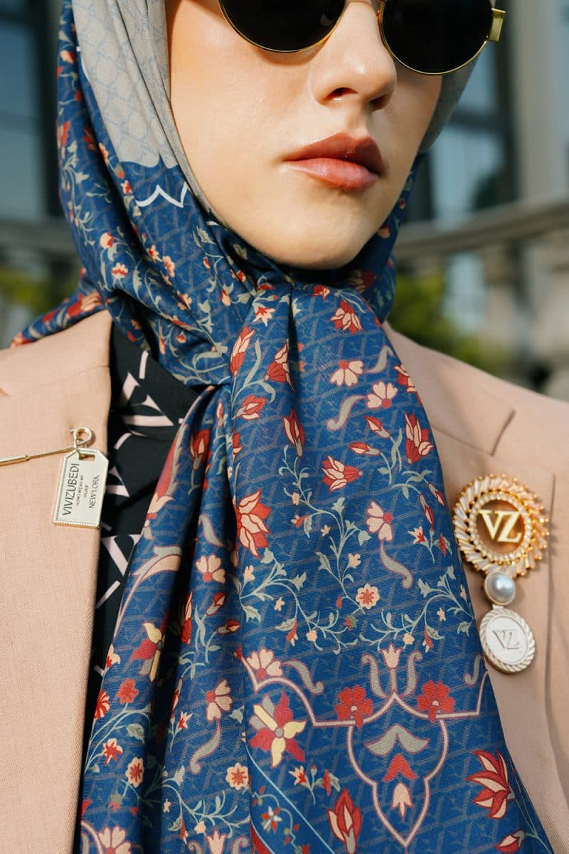 VZ Lysoura Scarf - Navy - Image 3