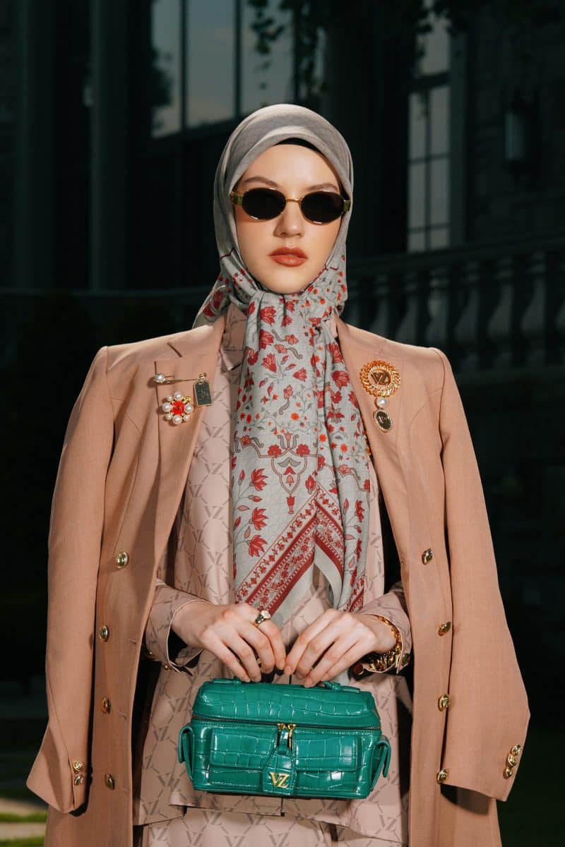 VZ Lysoura Scarf - Warm Sage - Image 3