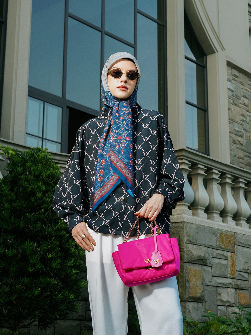 VZ Kathlea Top - Black