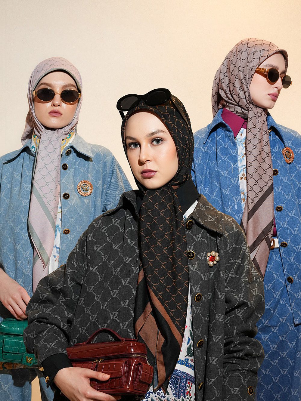 VZ Reverselle Scarf-Mix Color 01