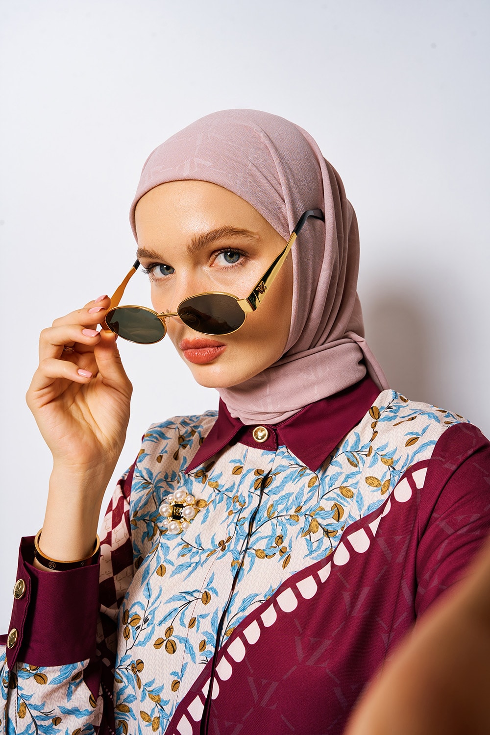 VZ Velouria Top - Magenta - Image 3