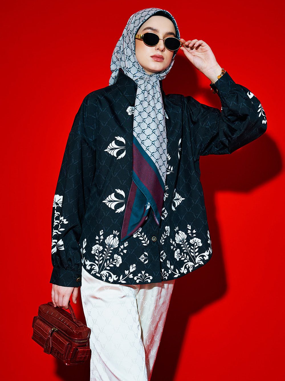 VZ Nourelle Top - Black