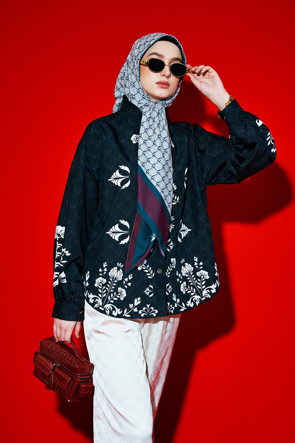 VZ Nourelle Top - Black