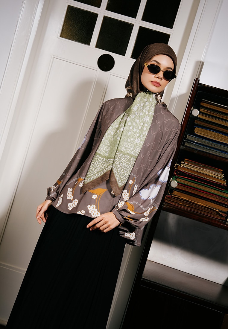 VZ Qaisyaraa Top - Olive