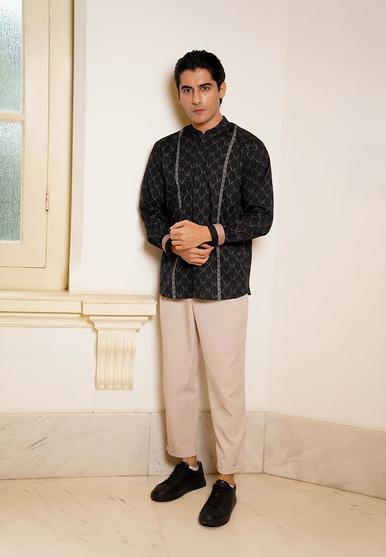 VZ Qaisyaraa Long Shirt - Black