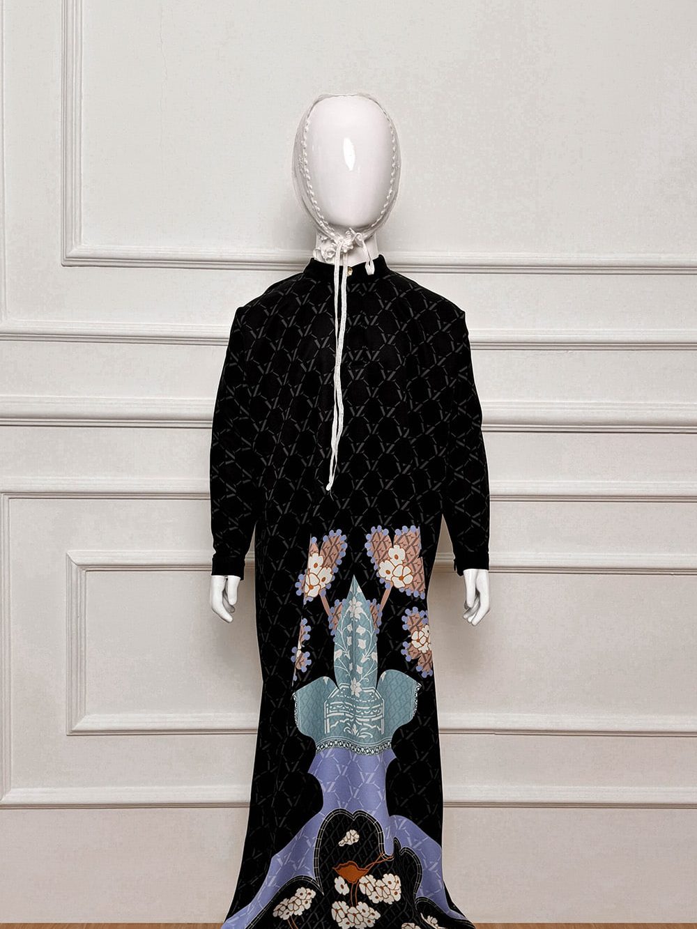 VZ Qaisyaraa Little Kaftan - Black