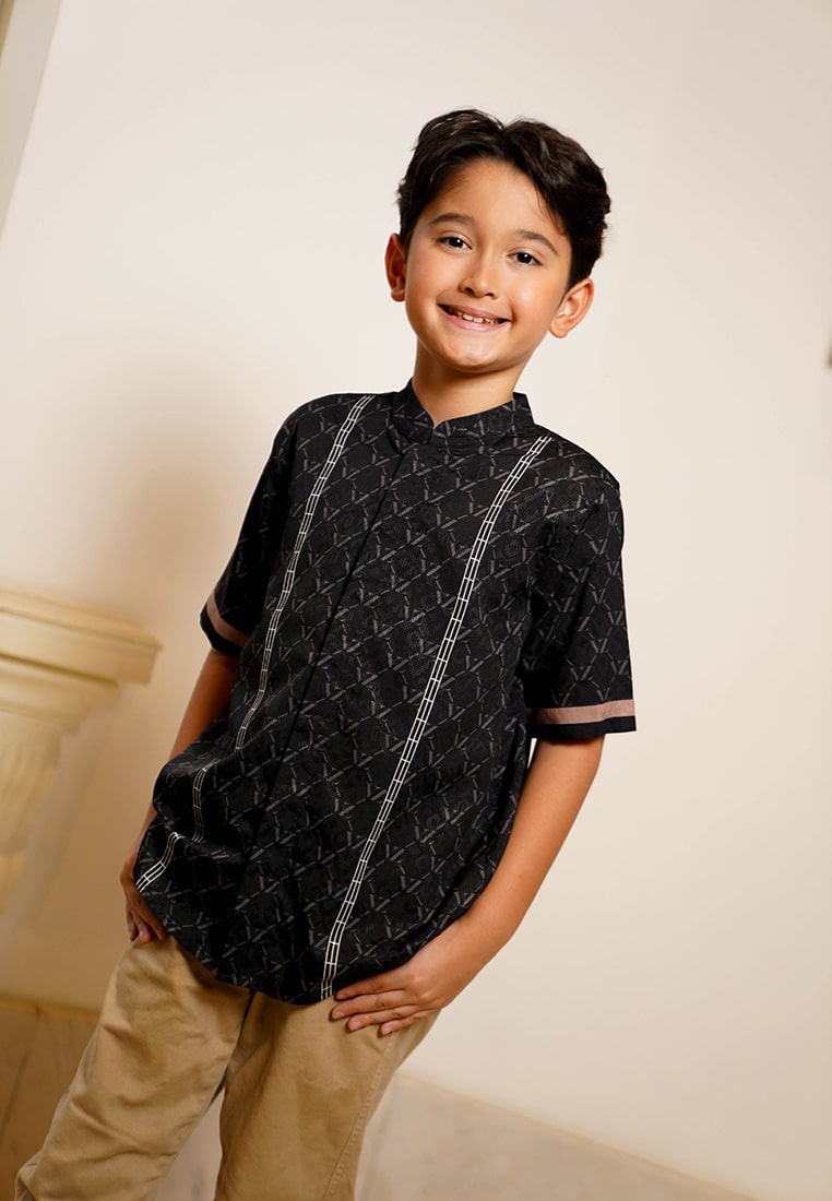 VZ Qaisyaraa Shirt Boy - Black
