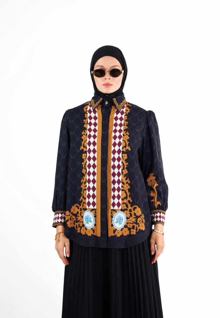 VZ Clemyra Top - Black