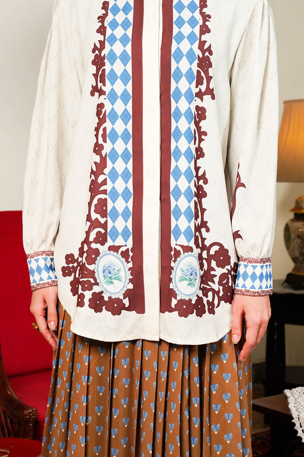 VZ Clemyra Top - Ivory - Image 4