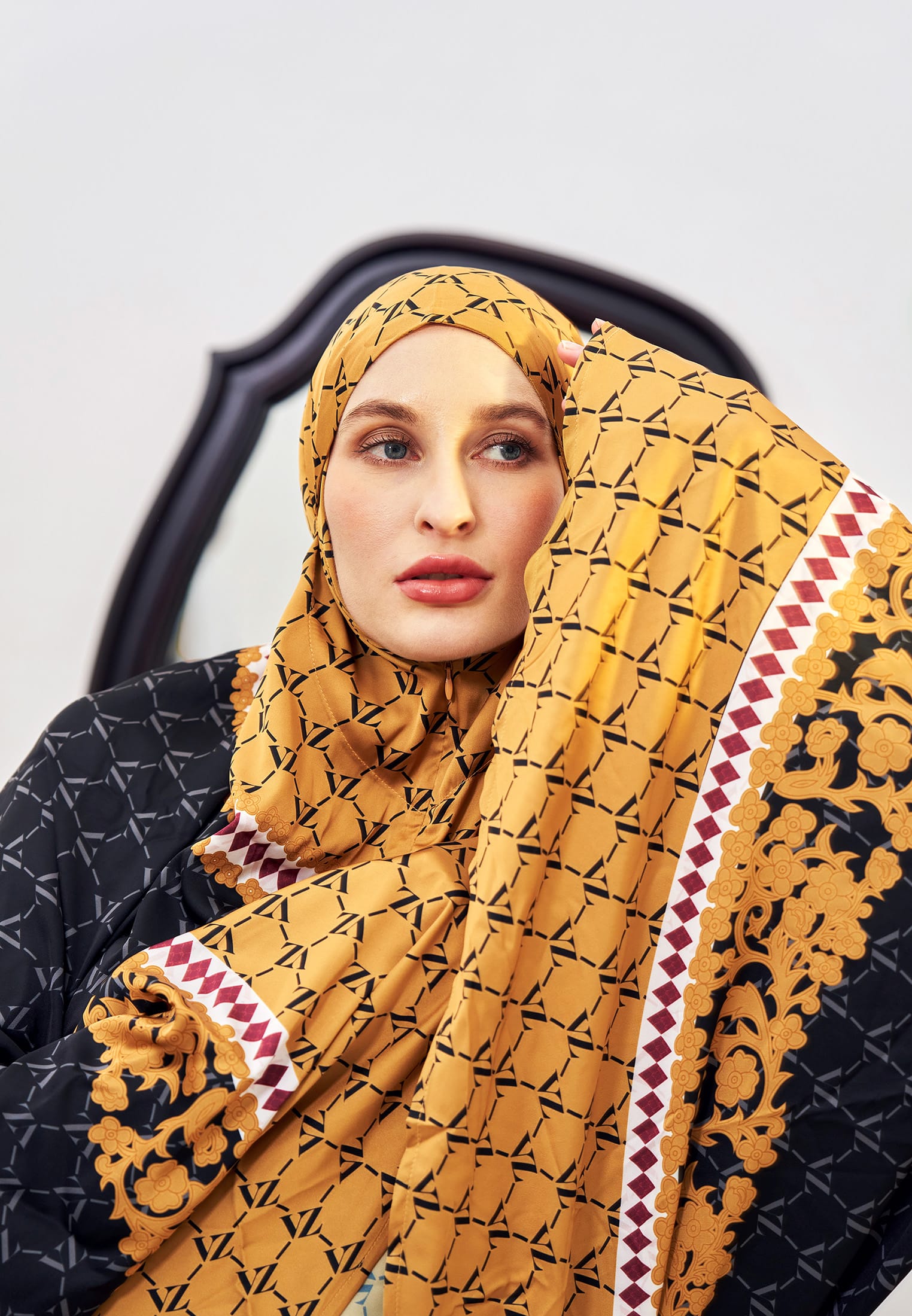 VZ Clemyra Prayer Set - Black - Image 4