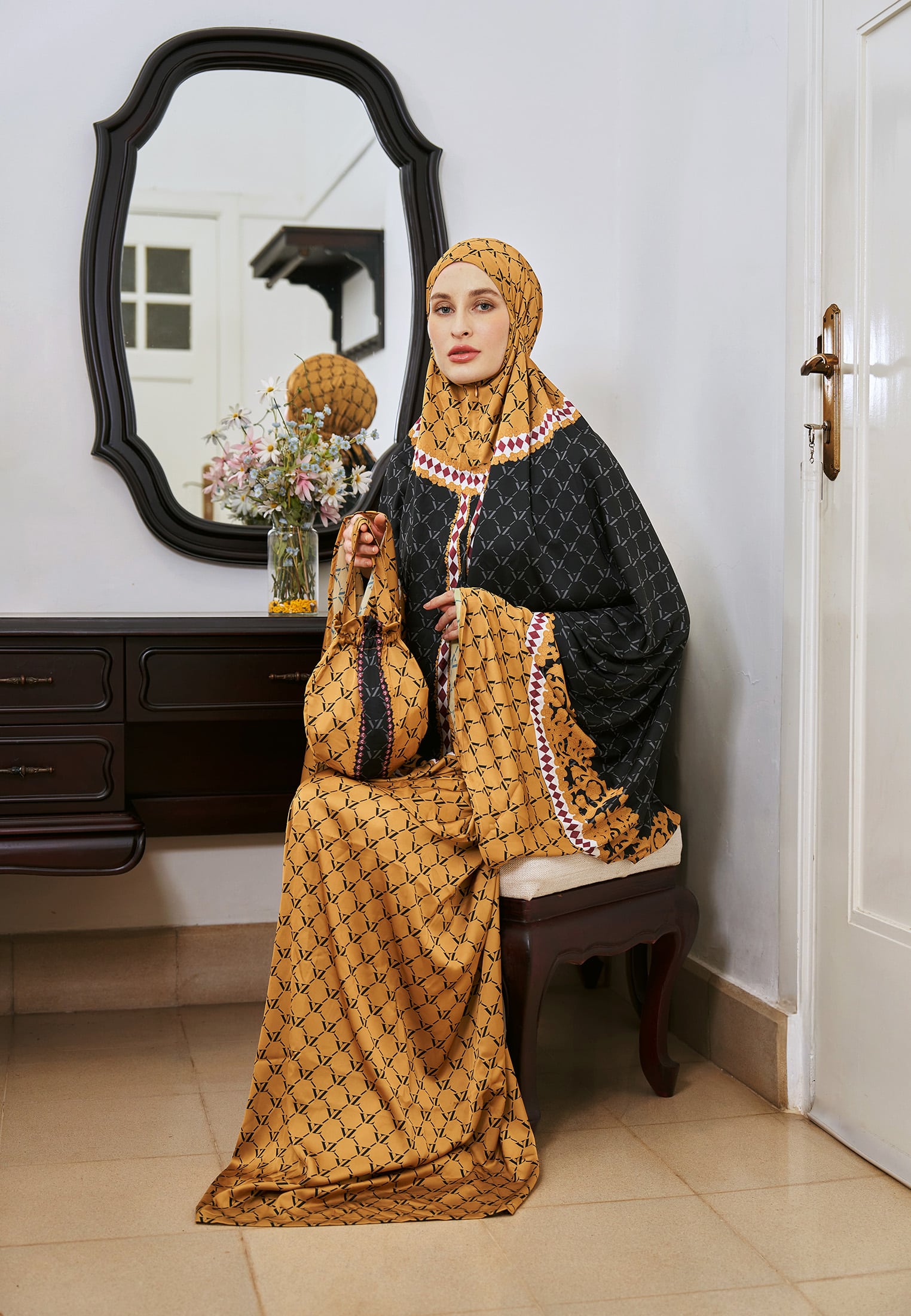 VZ Clemyra Prayer Set - Black - Image 8