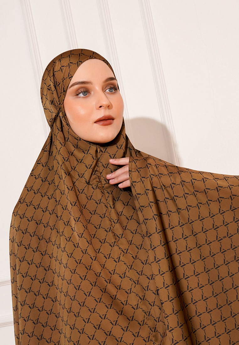 VZ Vivere Prayer Set - Antique Gold - Image 4