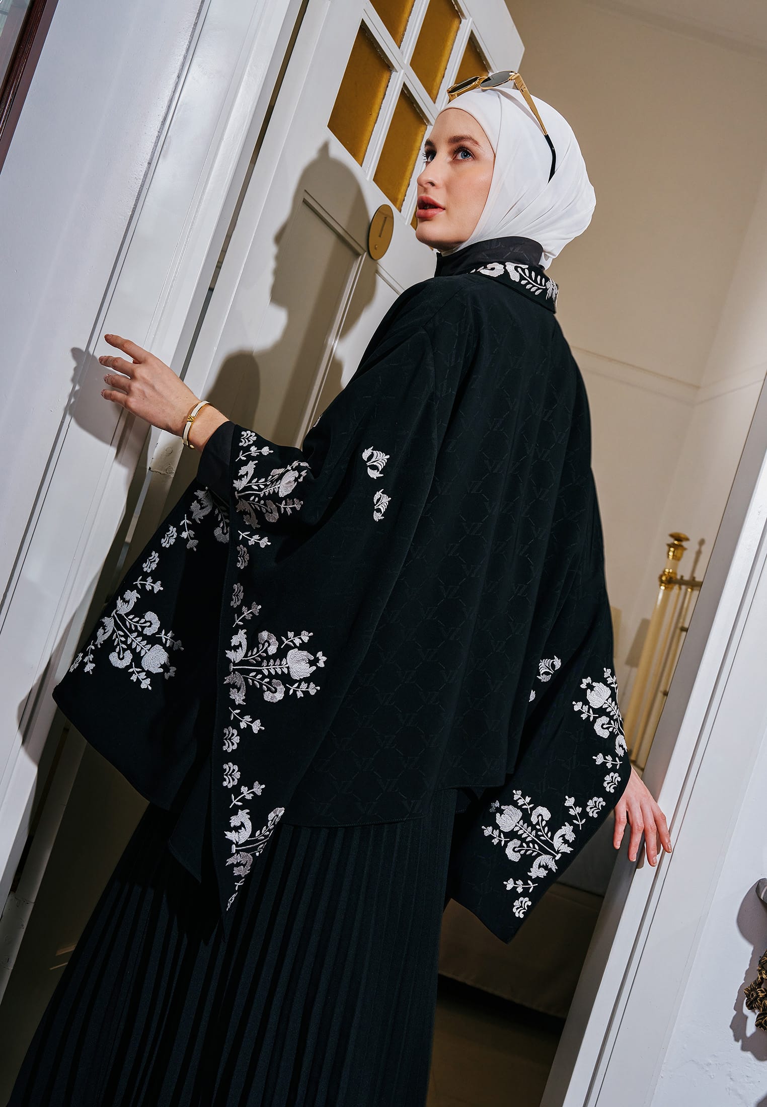 VZ Alresqha Outer - Black - Image 8