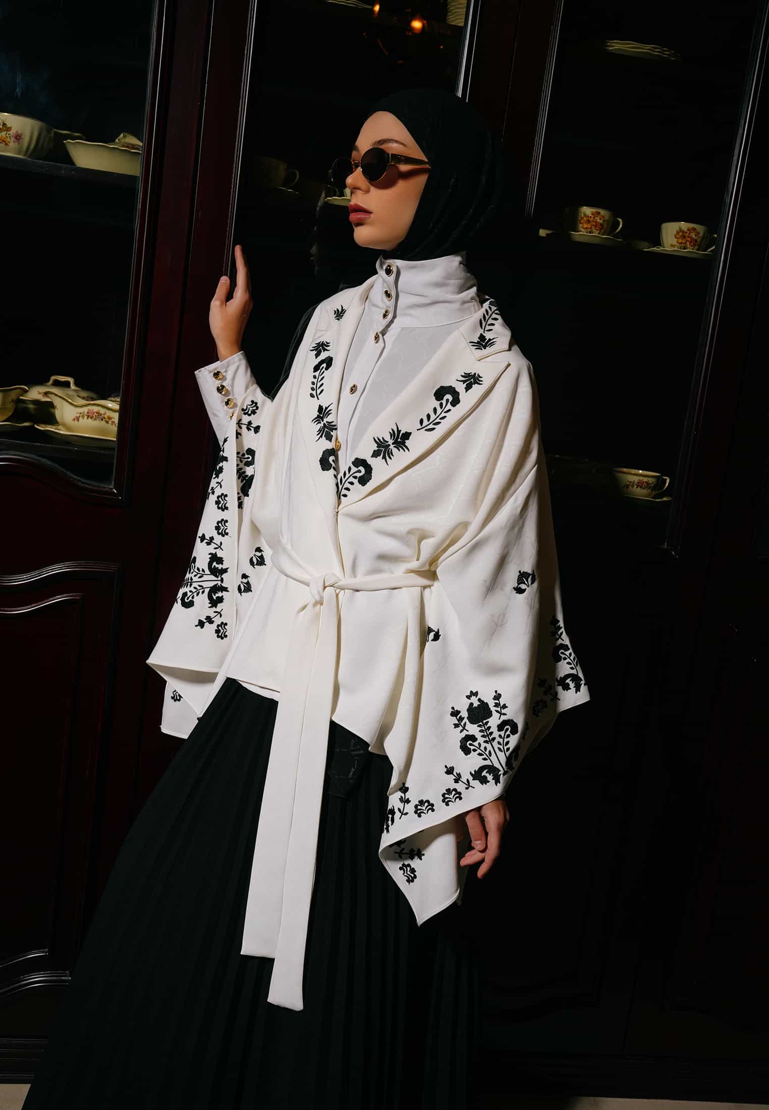 VZ Alresqha Outer - Broken White - Image 7