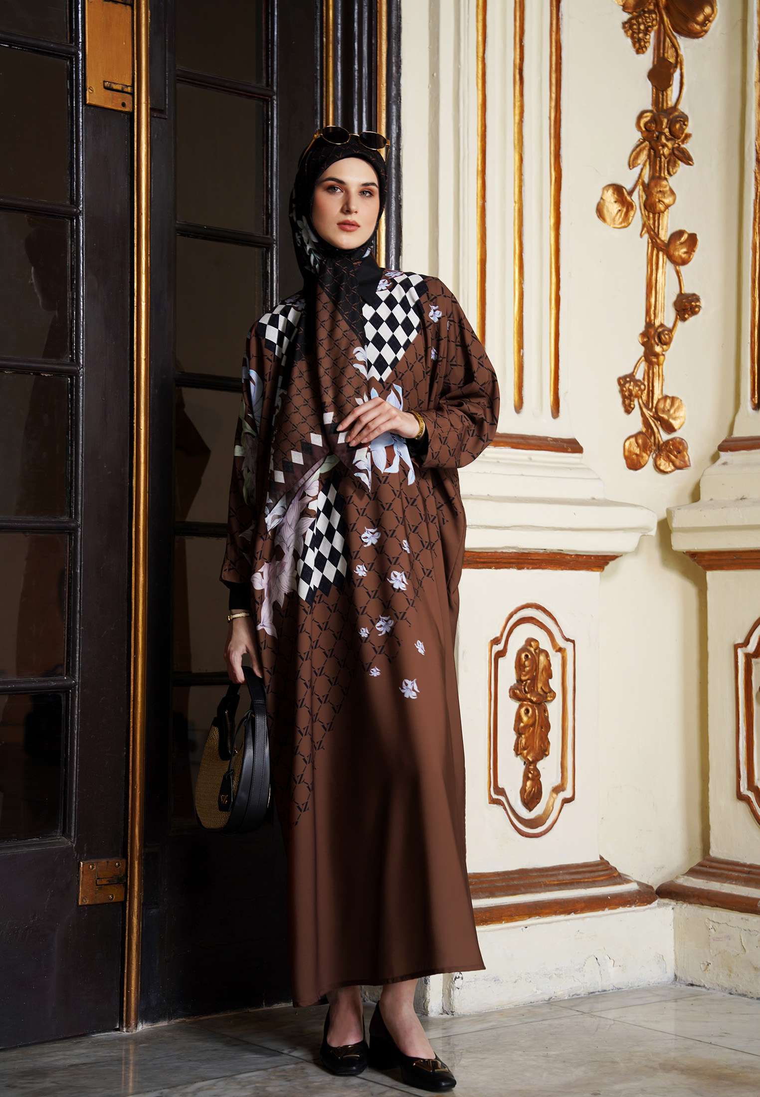 VZ Tavieraa Kaftan-Brunette-